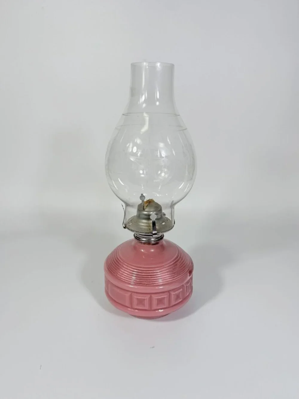 Oil Lamp LampLight Farms Sommerset Traditional Vintage  - Rose Colored  Etched